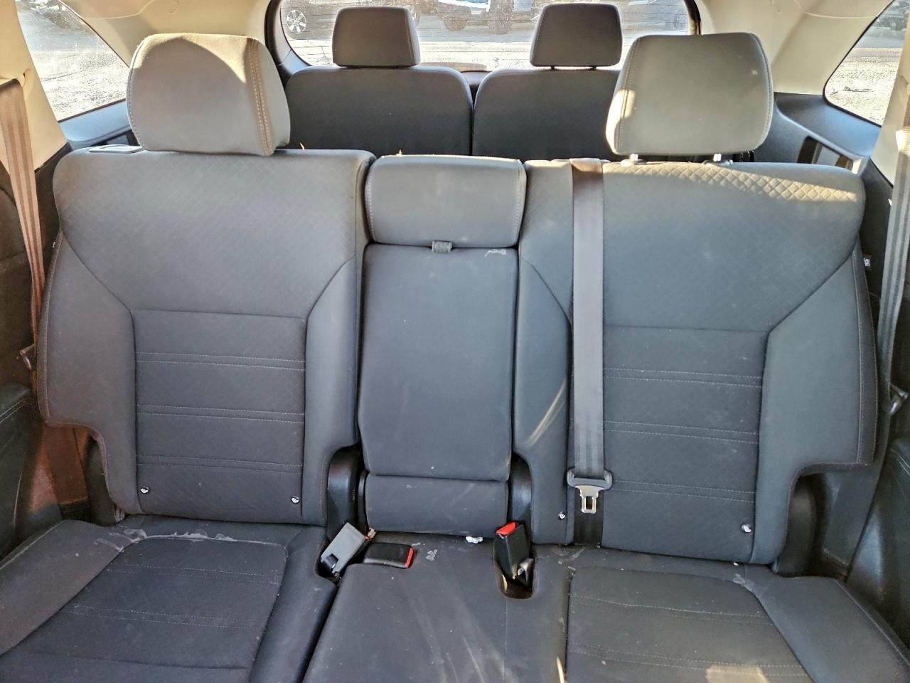 Kia Sorento Lx Image 3