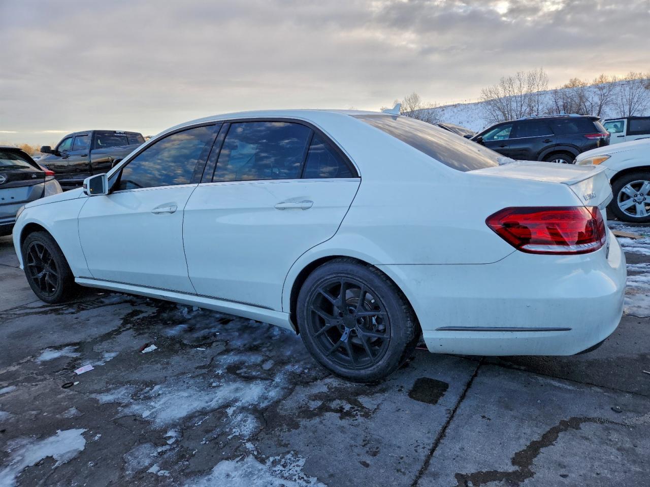 Mercedes-Benz E-Class 350 4matic Image 4