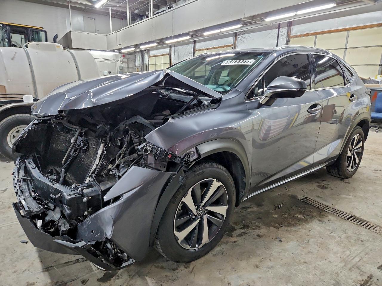 Lexus NX 300 Base Image 1