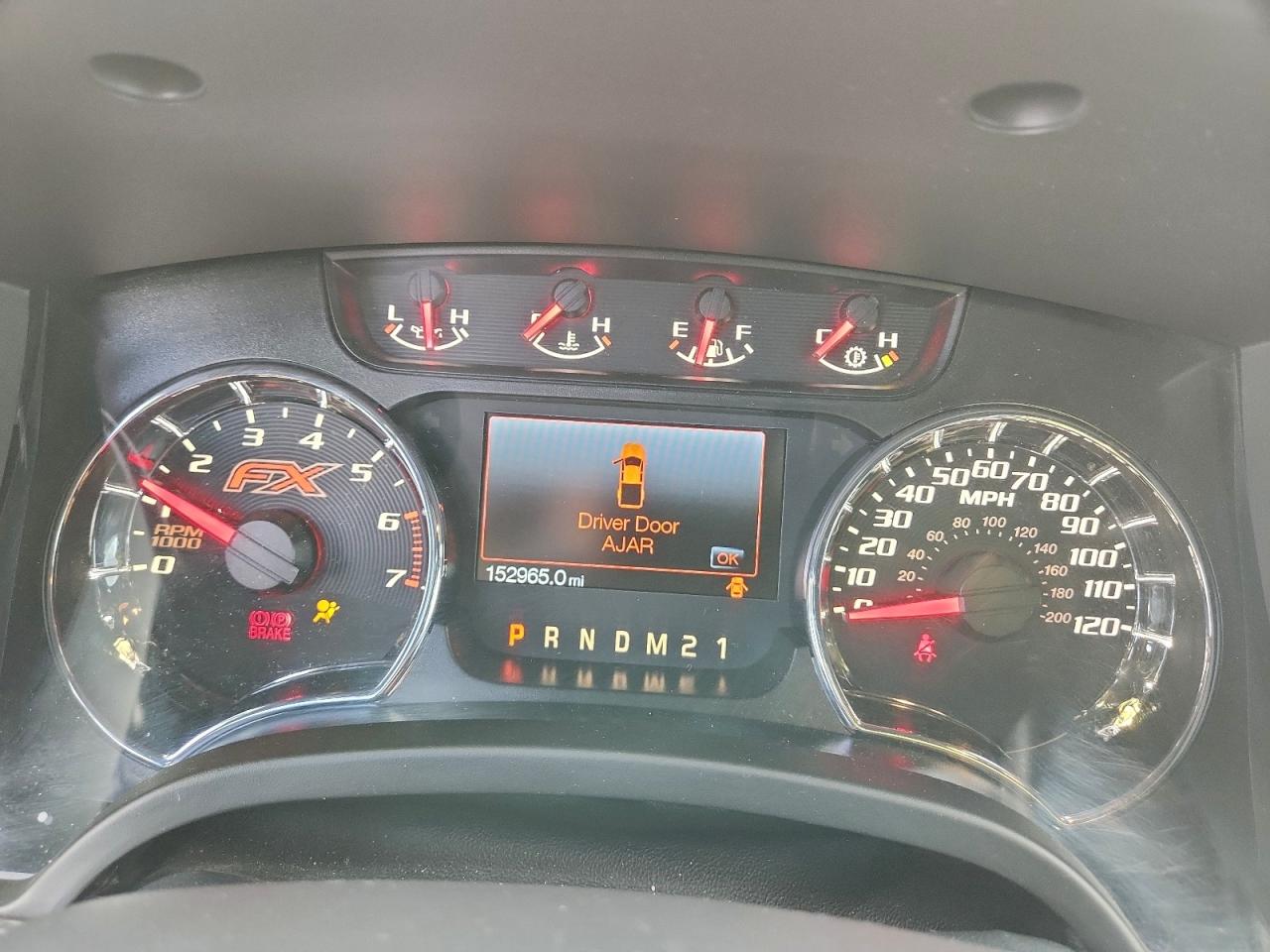 Ford F-150 Supercrew Image 11