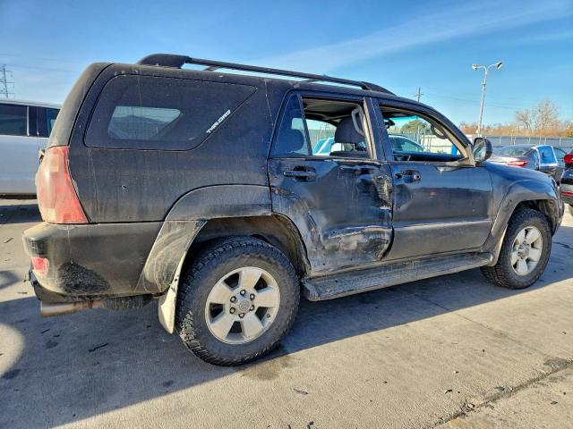 Toyota 4Runner Sr5 Image 5