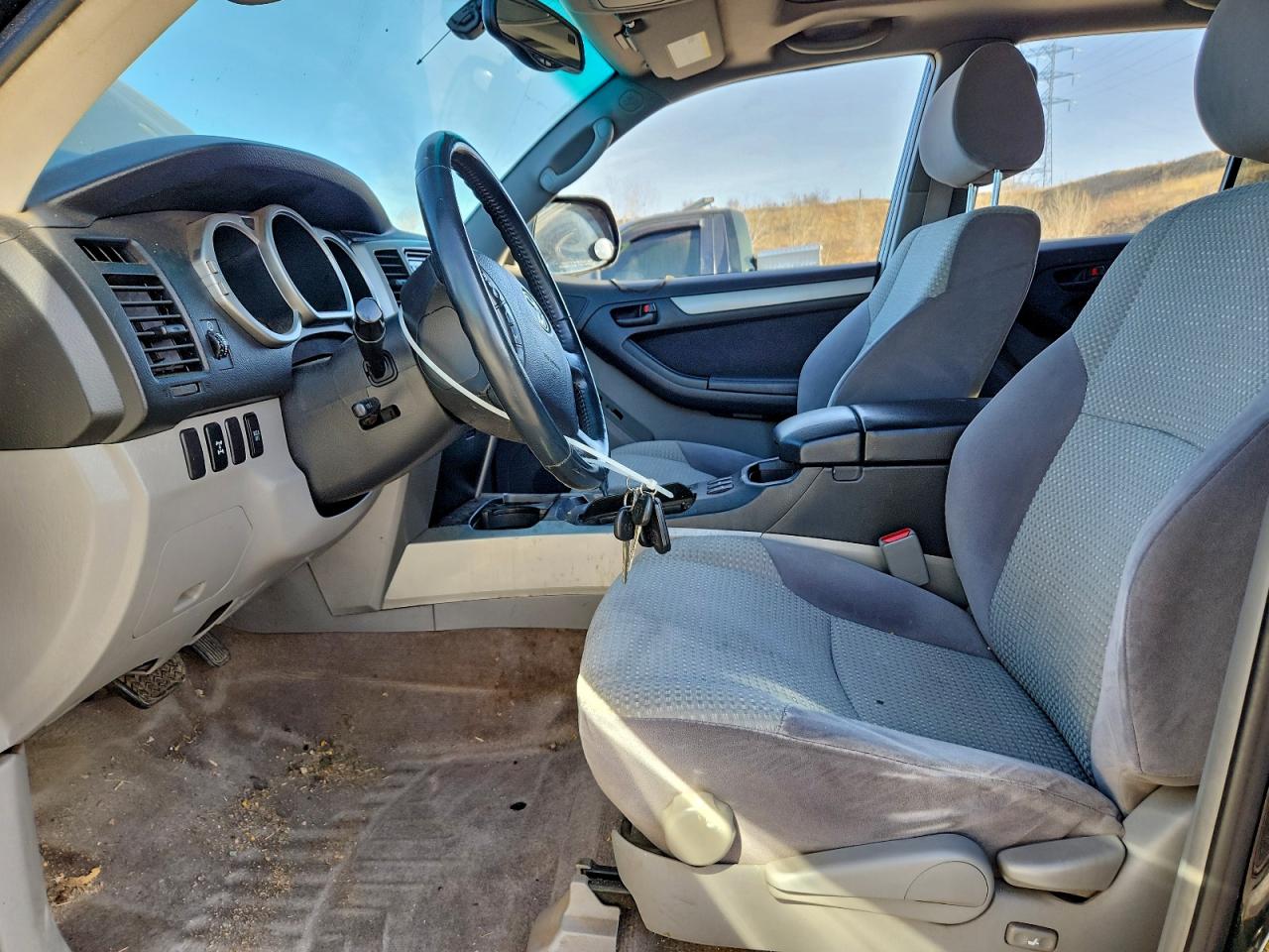 Toyota 4Runner Sr5 Image 6