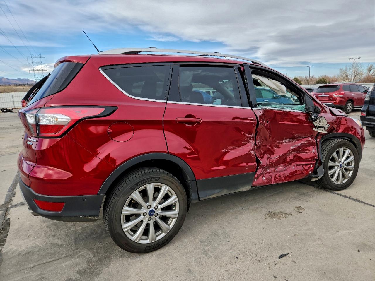 Ford Escape Titanium Image 13