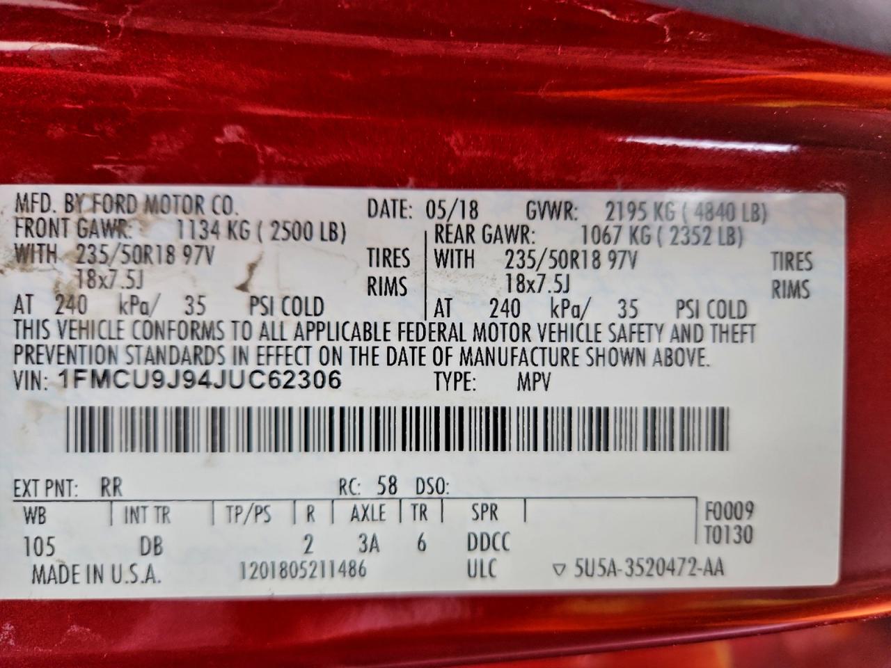 Ford Escape Titanium Image 11