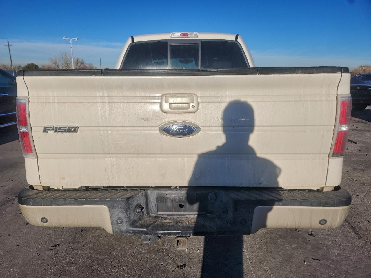 Ford F-150 Supercrew Image 4