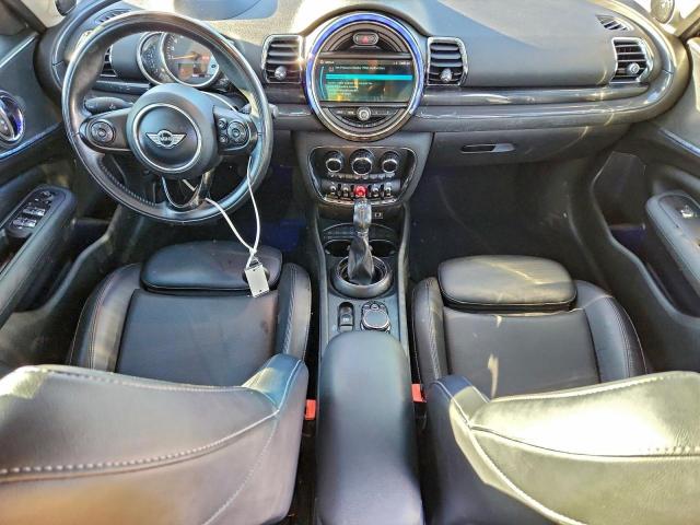 MINI Cooper Clubman All4 Image 2