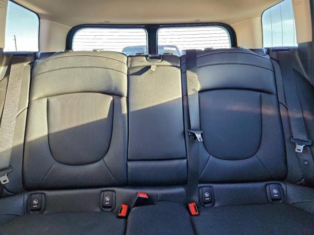 MINI Cooper Clubman All4 Image 13