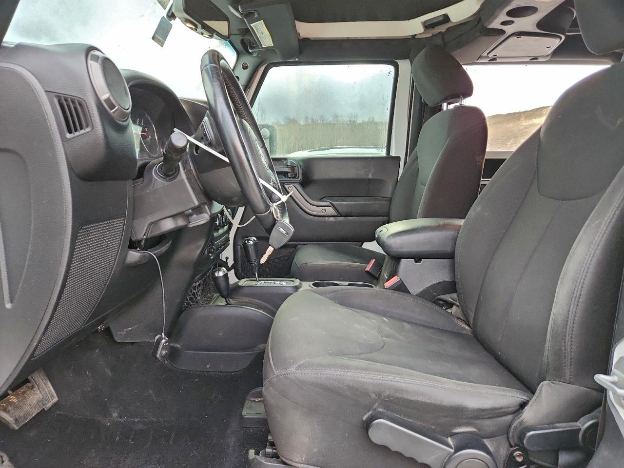 Jeep Wrangler Sport Image 9