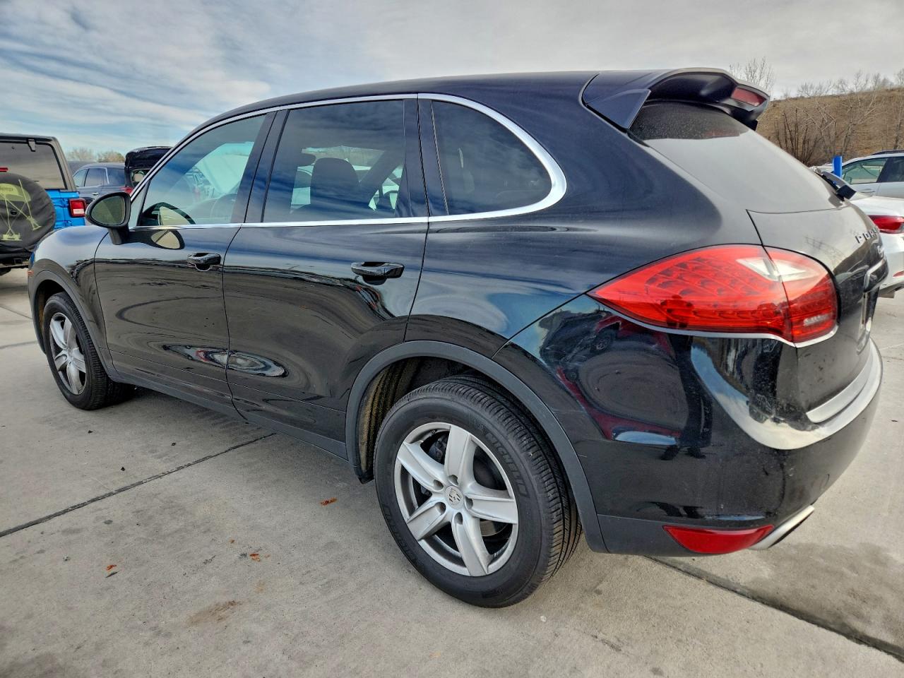 Porsche Cayenne Image 5