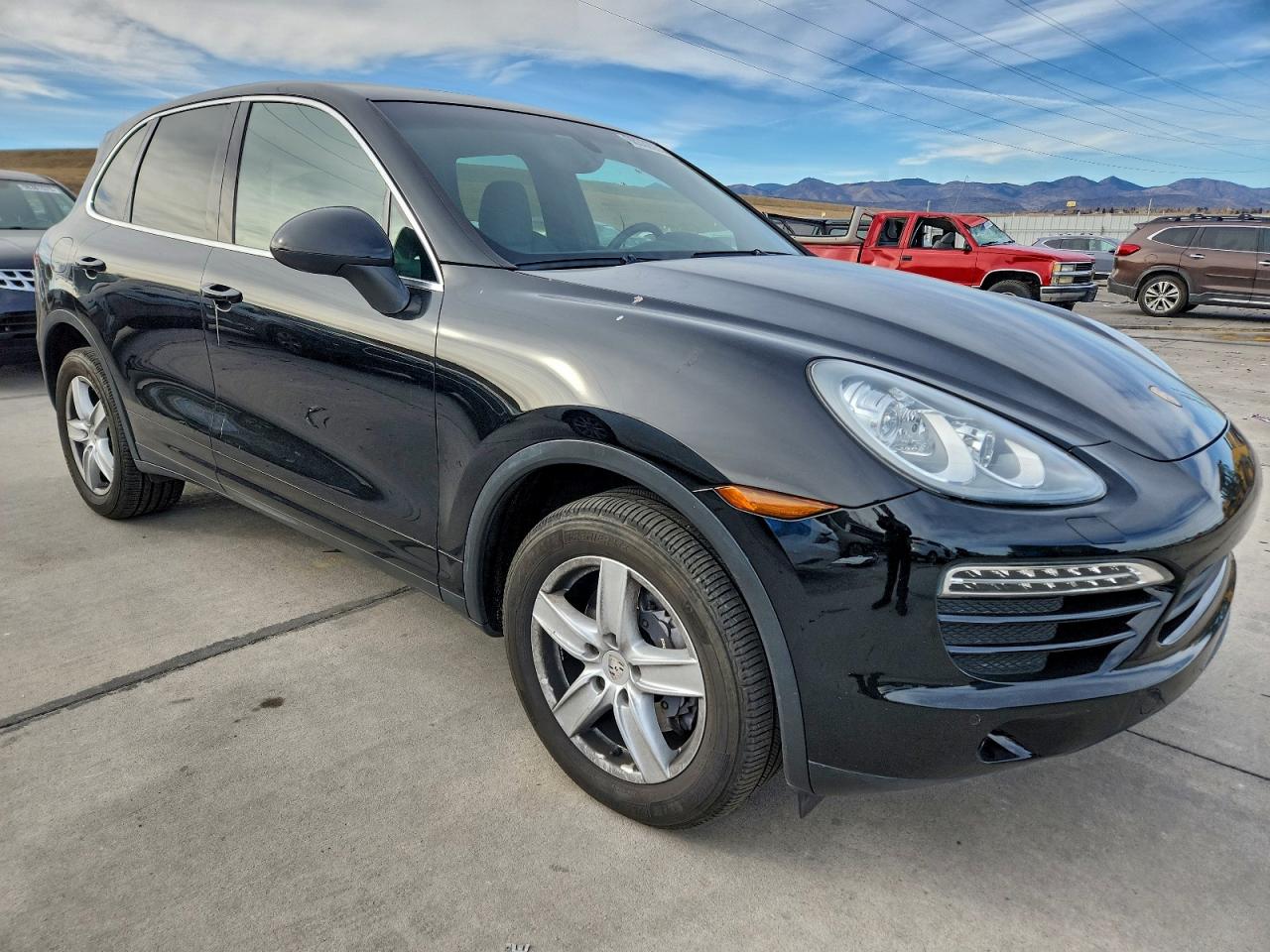 Porsche Cayenne Image 4