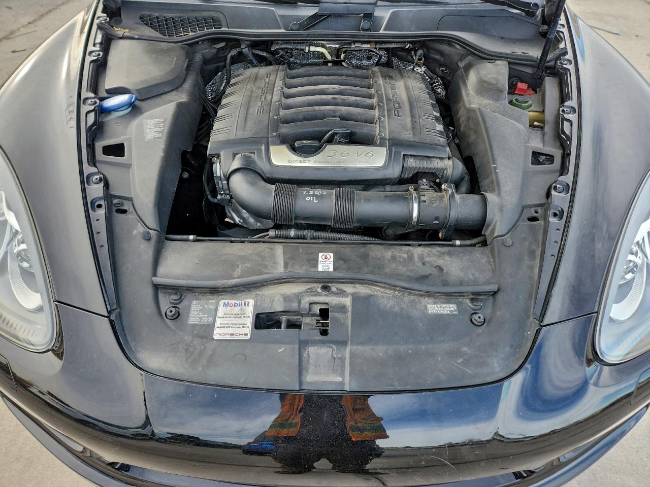 Porsche Cayenne Image 8