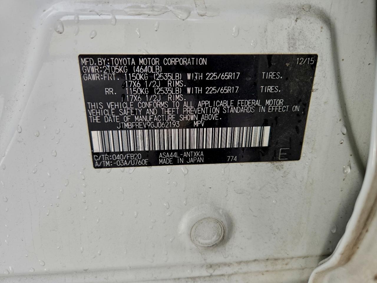 Toyota RAV4 Le Image 10