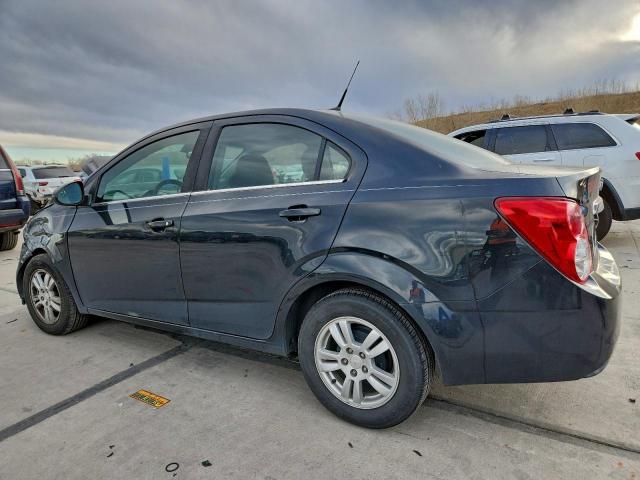 Chevrolet Sonic Lt Image 12