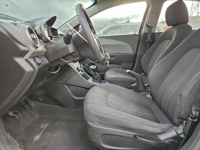 Chevrolet Sonic Lt Image 8