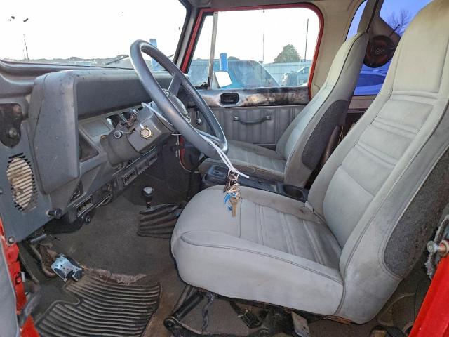 Jeep Wrangler Laredo Image 4