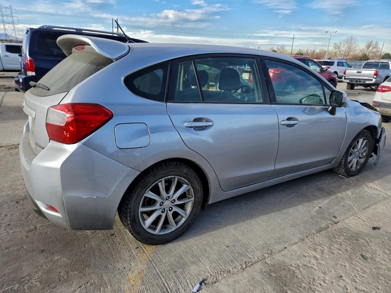 Subaru Impreza Premium Image 5