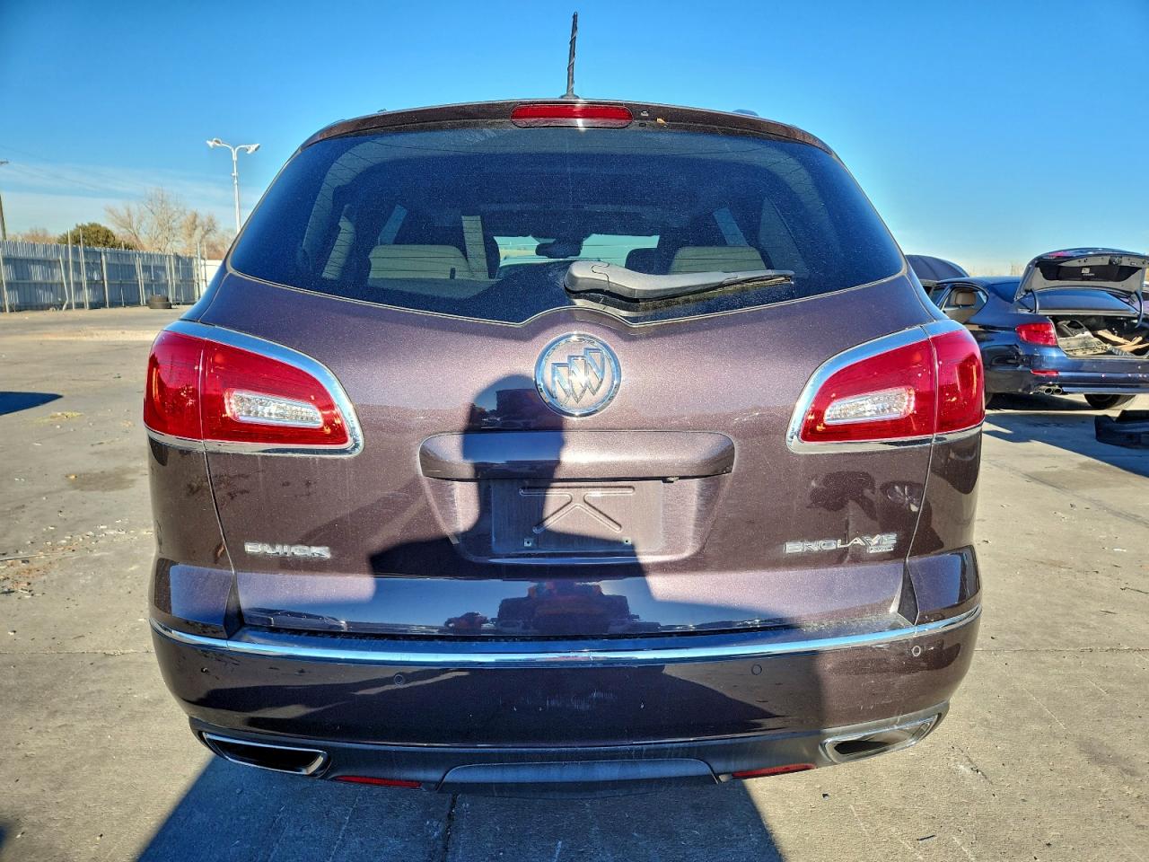 Buick Enclave Image 12