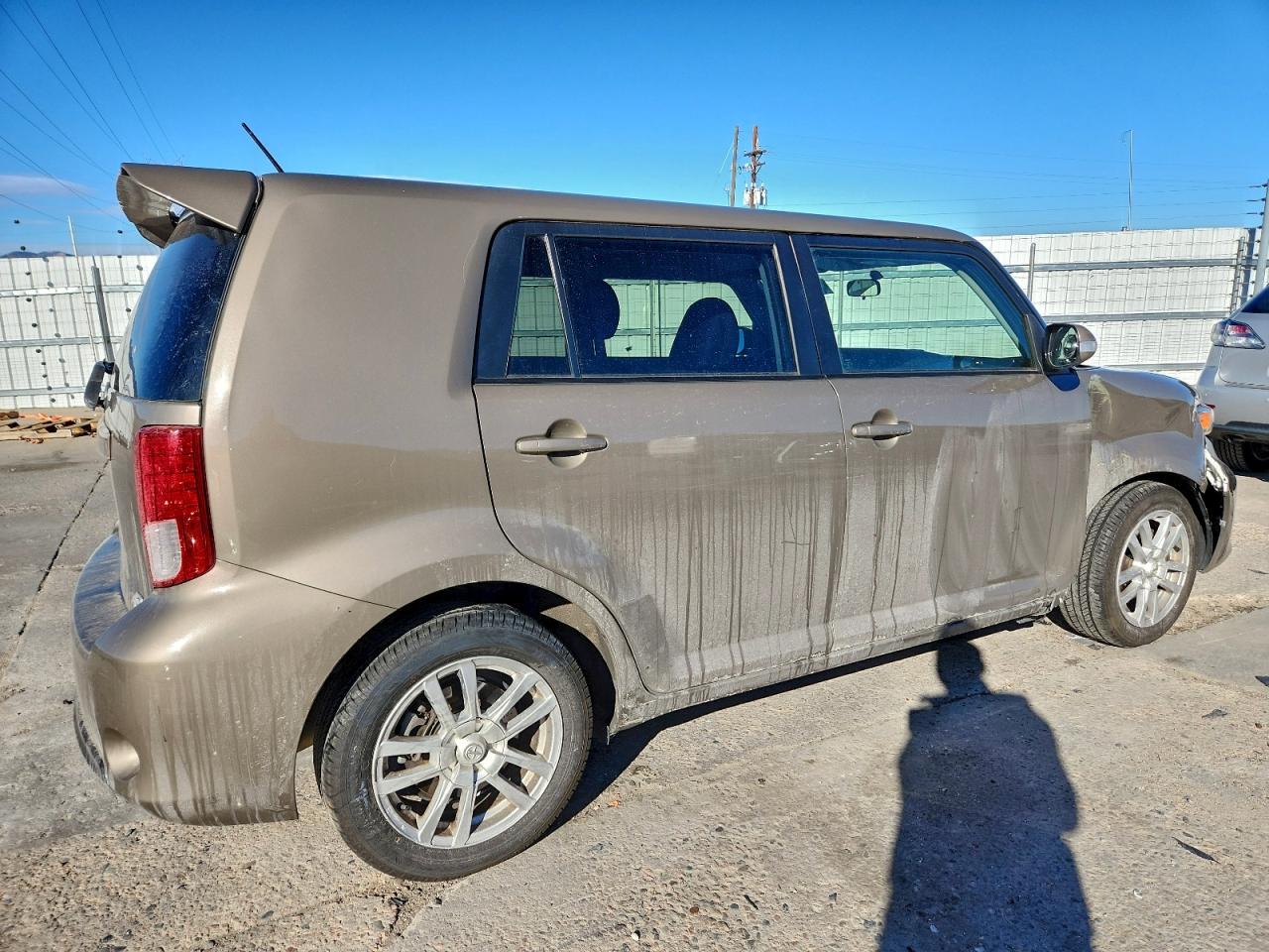 Toyota Scion Image 8