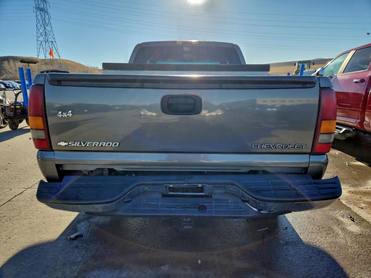 Chevrolet Silverado K1500 Image 10