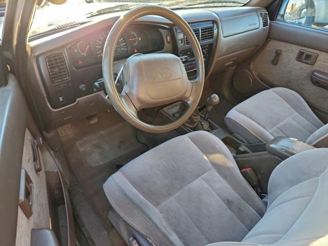 Toyota Tacoma Xtracab Image 6