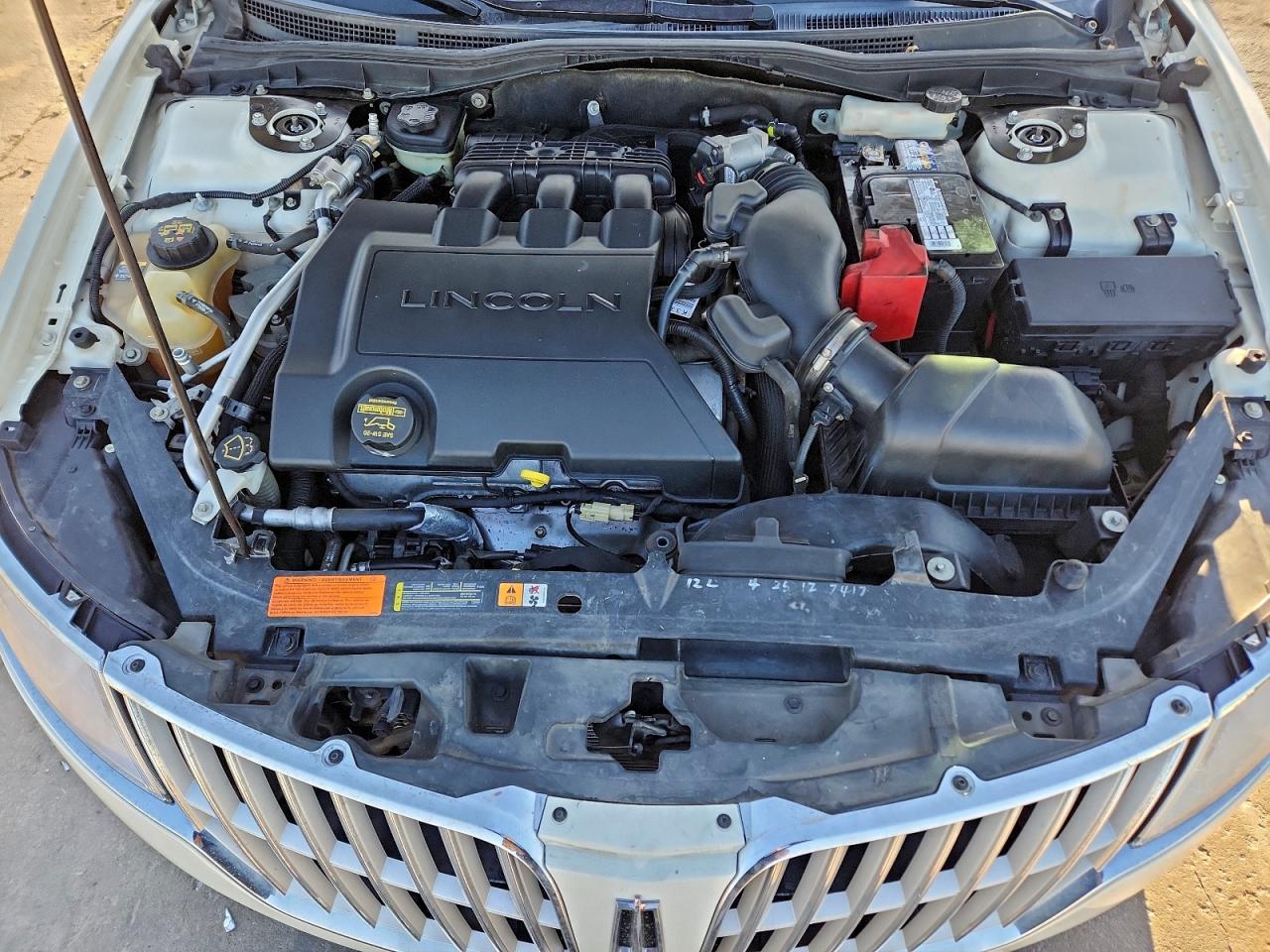 Lincoln MKZ Image 12