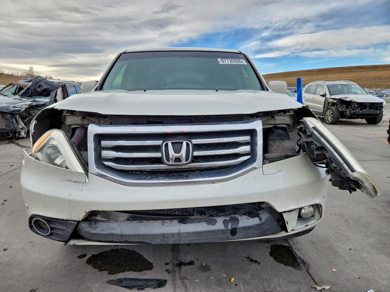 Honda Pilot Touring Image 10