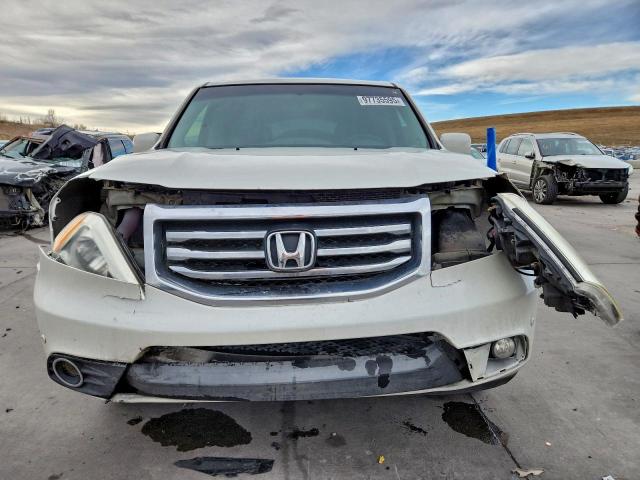 Honda Pilot Touring Image 10