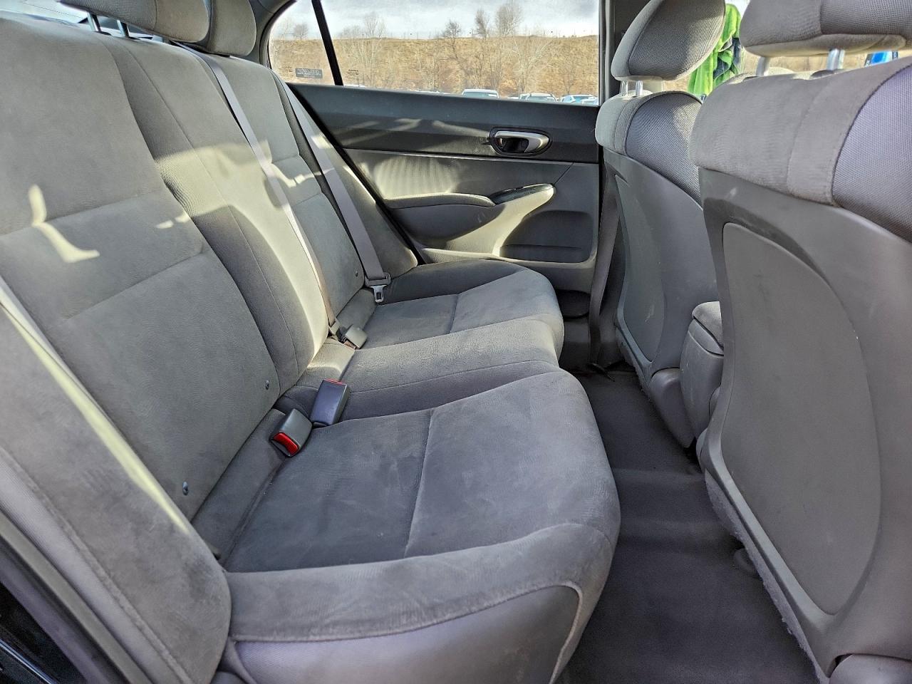 Honda Civic Lx Image 8