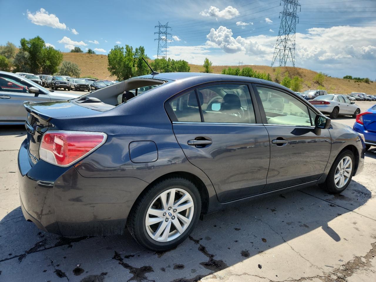 Subaru Impreza Premium Image 2