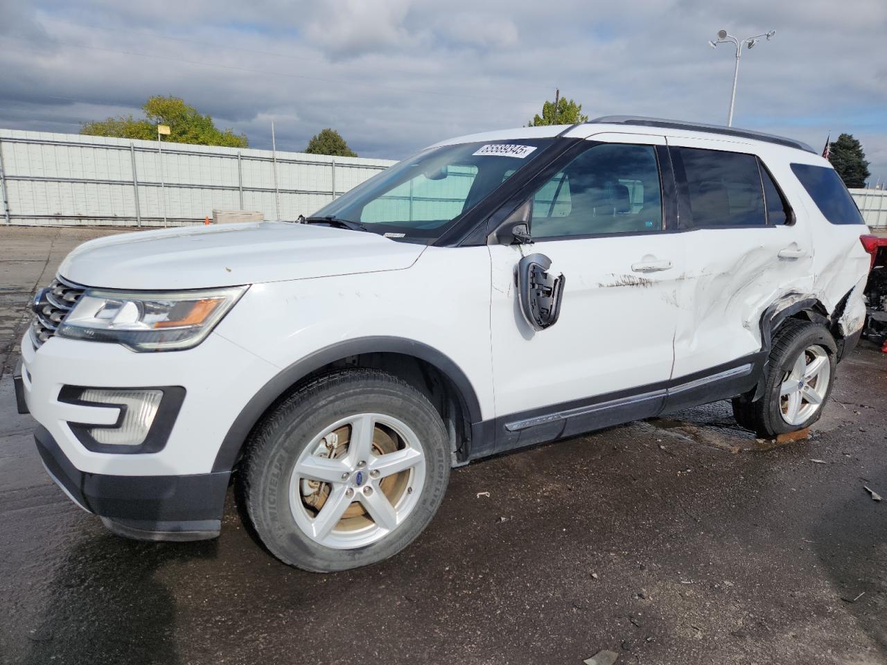 Ford Explorer Xlt Image 1