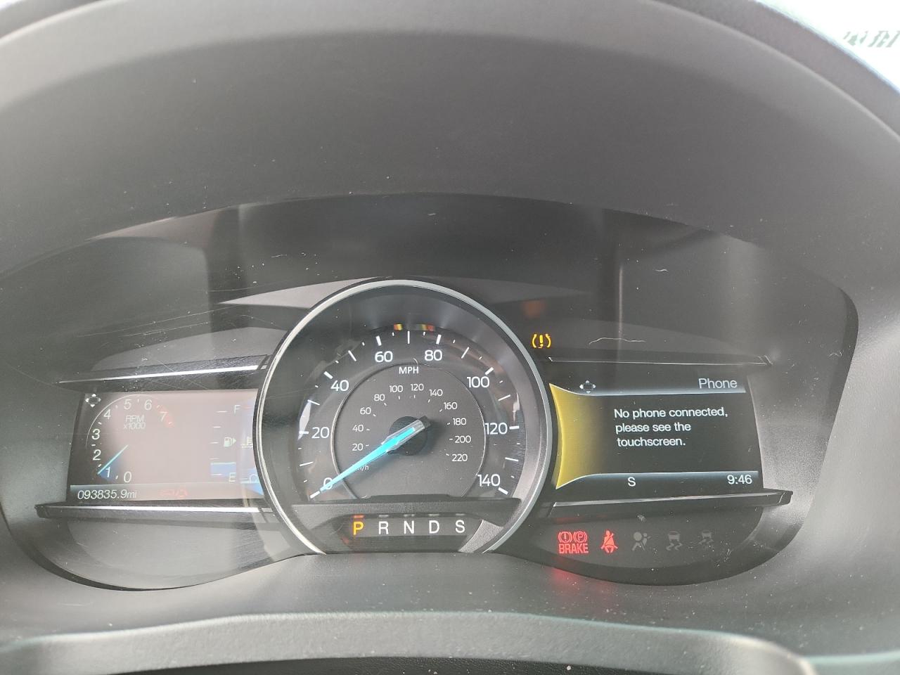 Ford Explorer Xlt Image 3