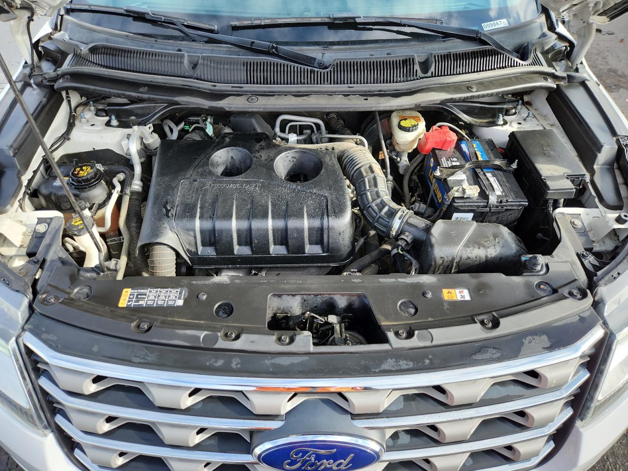 Ford Explorer Xlt Image 12