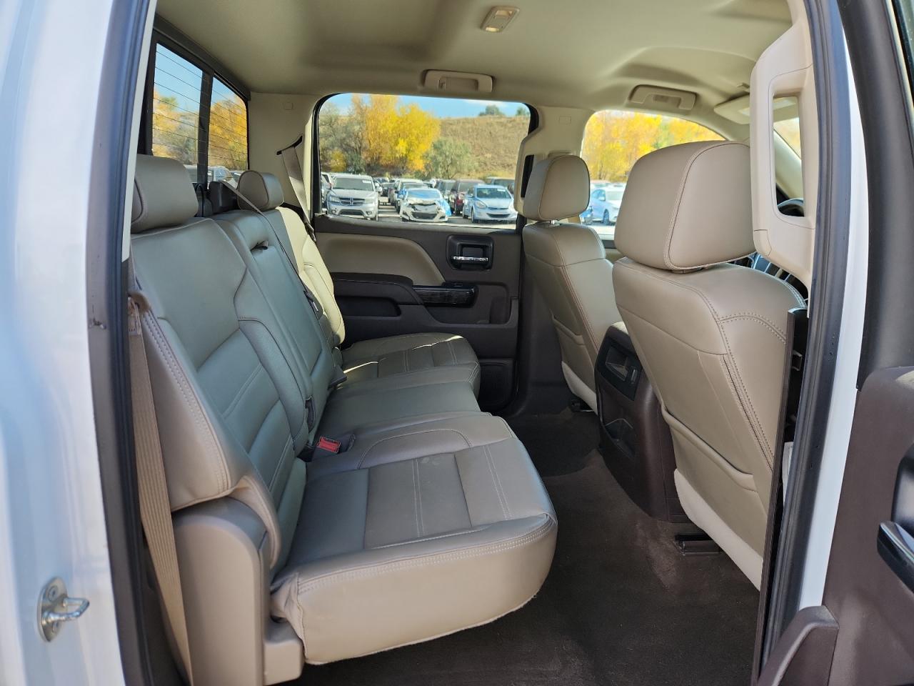 GMC Sierra K1500 Denali Image 10