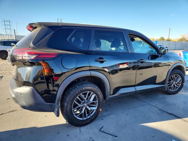 Nissan Rogue S Image 5