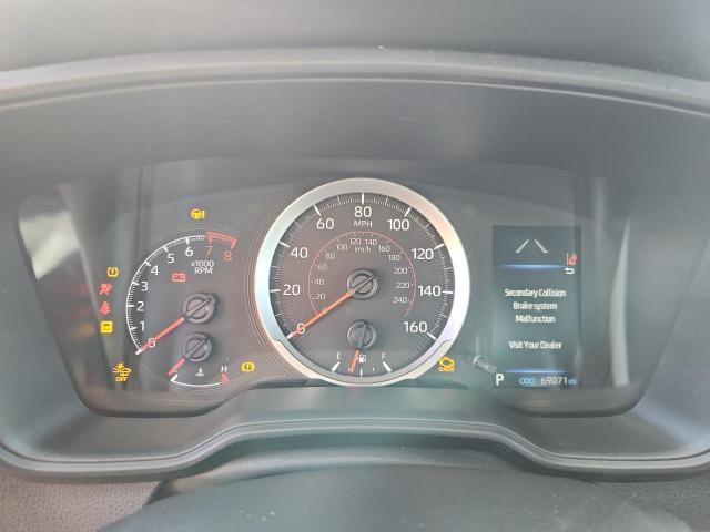 Toyota Corolla Se Image 9