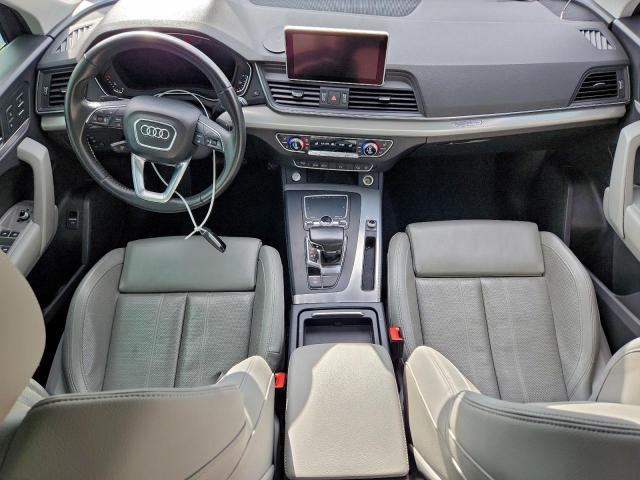 Audi Q5 Premium Plus Image 6