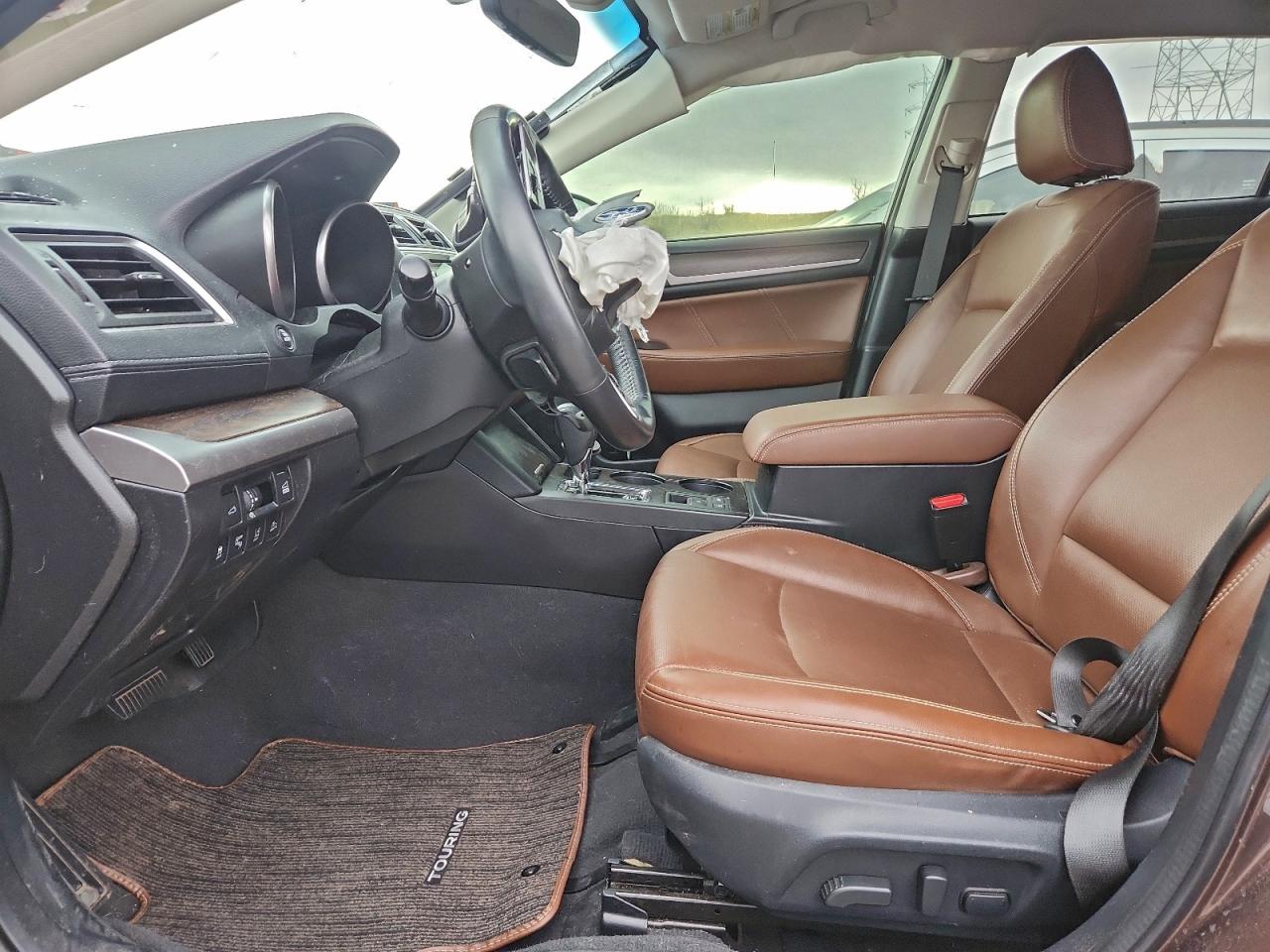 Subaru Outback Touring Image 3