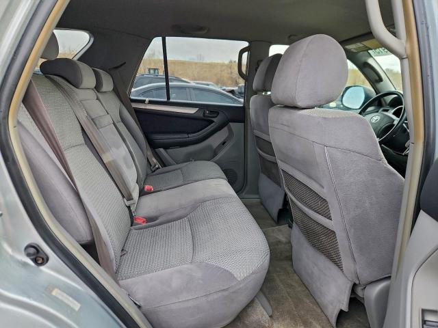 Toyota 4Runner Sr5 Image 6