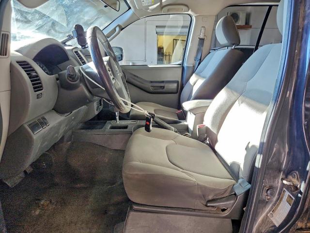 Nissan Xterra X Image 5