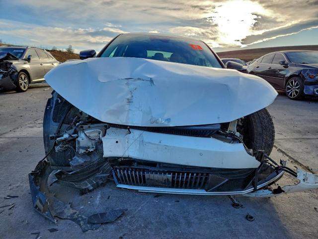 Kia EV6 Light Image 14