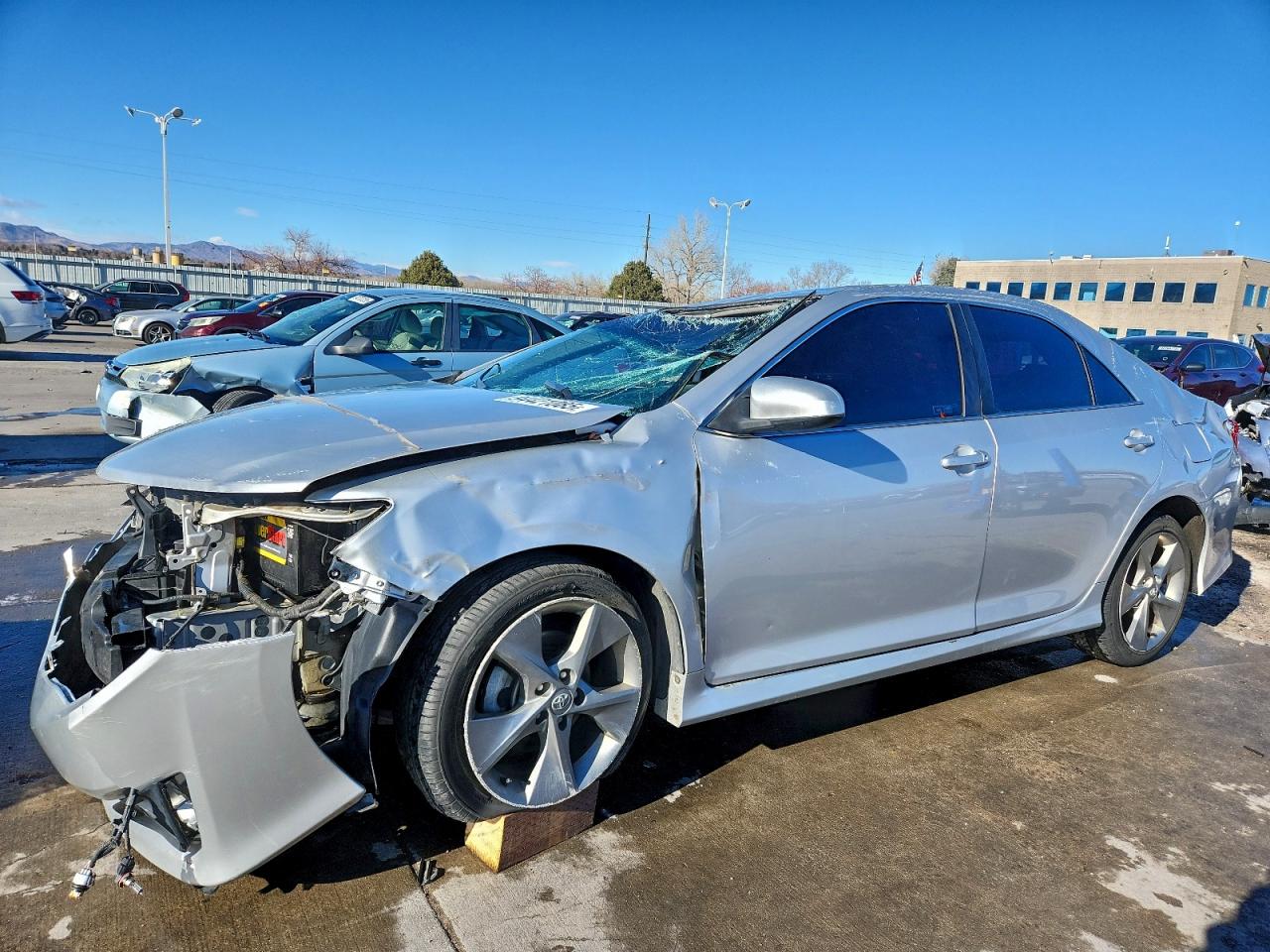 Toyota Camry Se Image 1