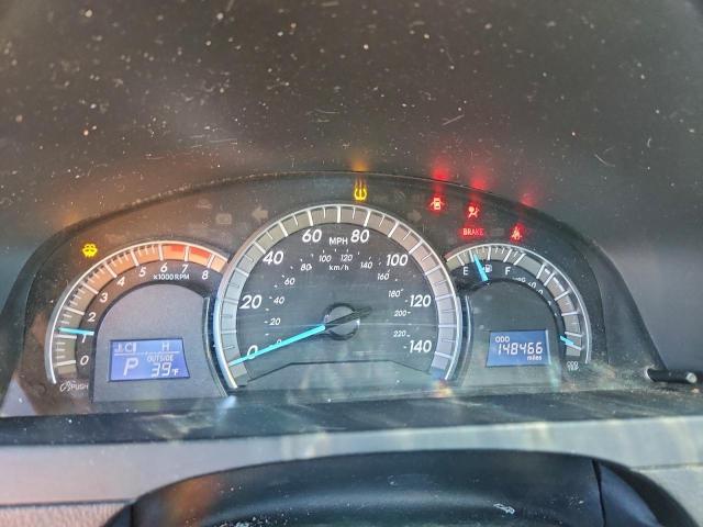 Toyota Camry Se Image 3