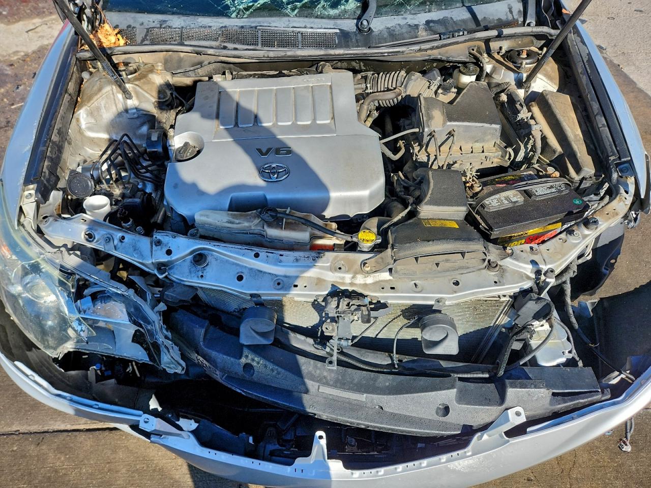 Toyota Camry Se Image 12