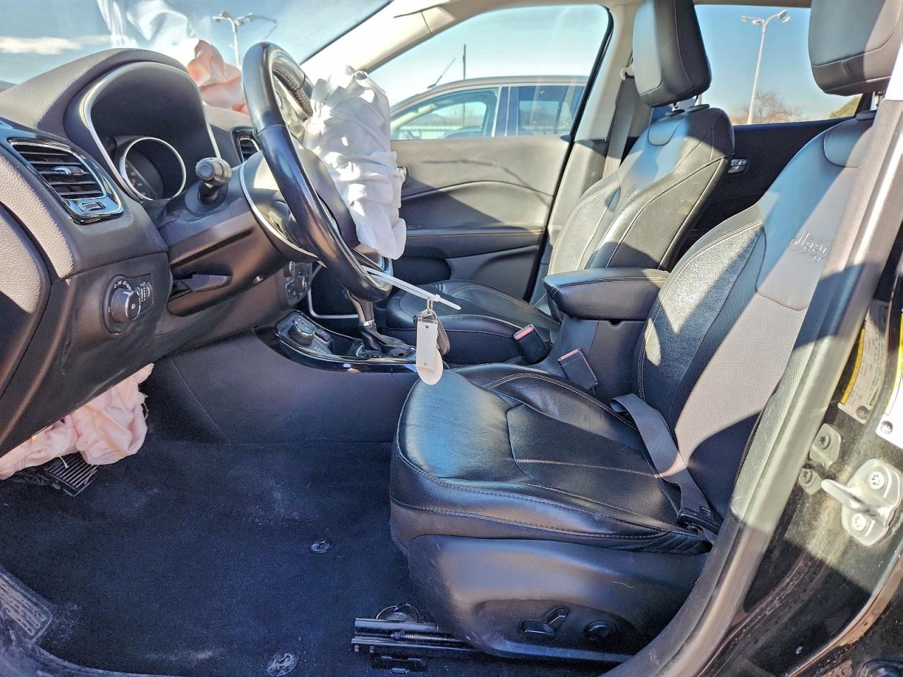 Jeep Compass Limited Image 8