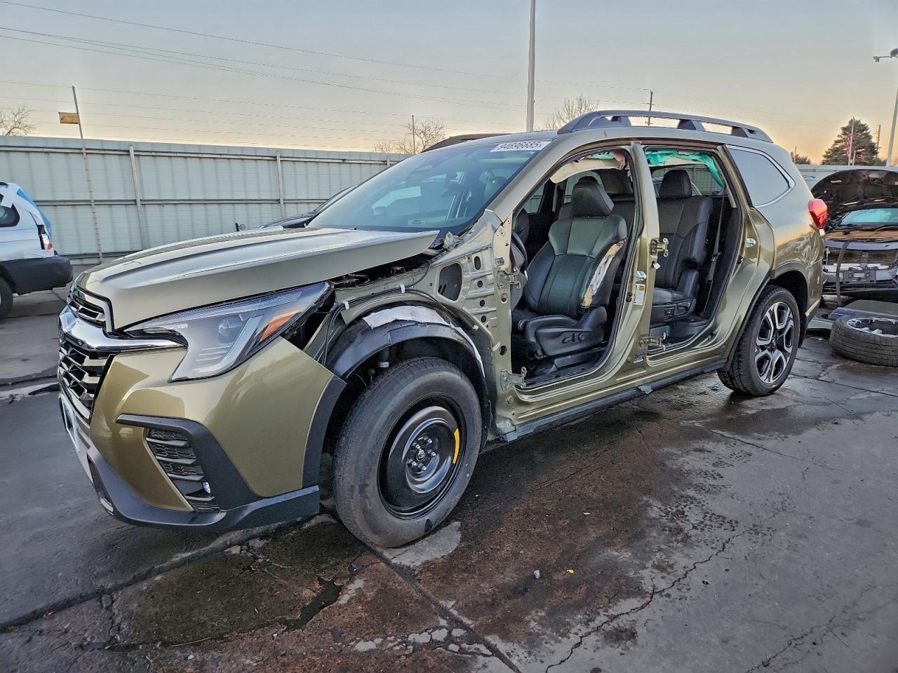 Subaru Ascent Limited Image 1