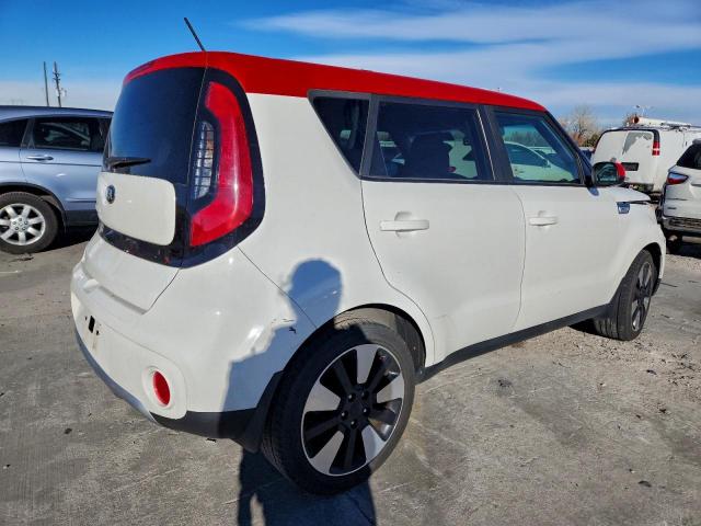 Kia Soul + Image 6
