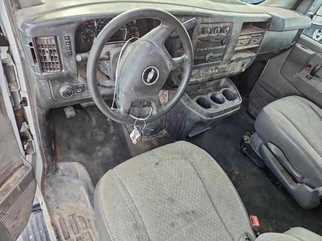 Chevrolet Express Lt Image 13