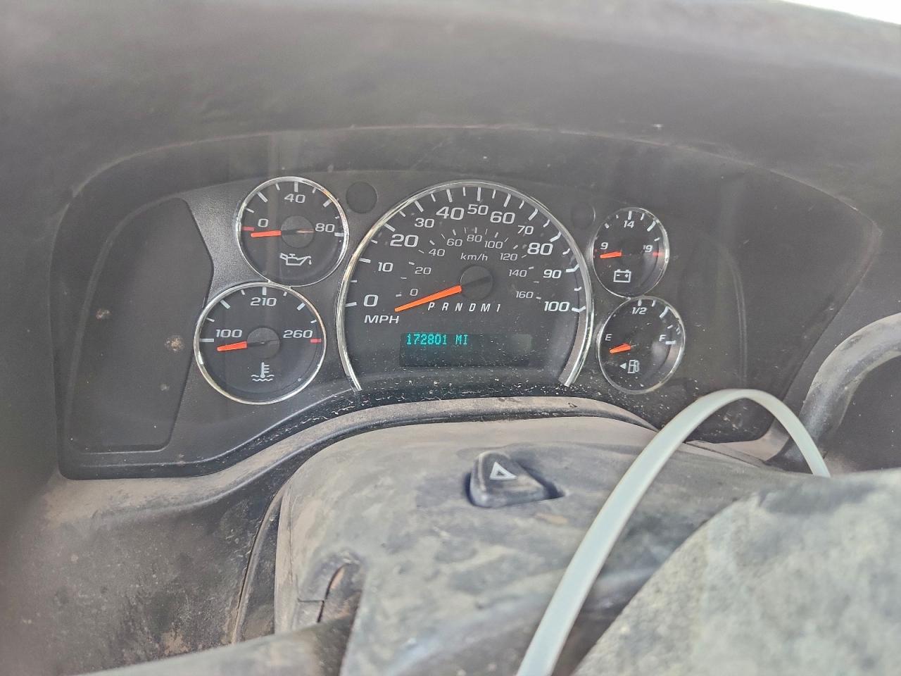 Chevrolet Express Lt Image 12