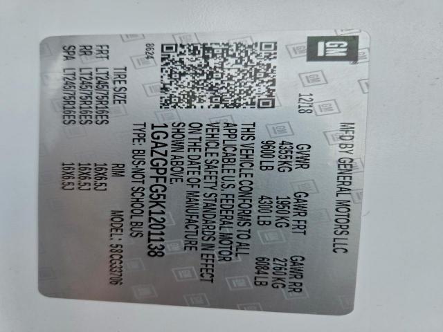 Chevrolet Express Lt Image 2