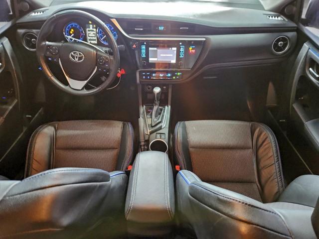 Toyota Corolla L Image 7